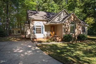624 Casey Ln, Mebane, NC 27302 - Photo 1