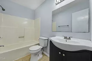 111 Coleridge Ct, Carrboro, NC 27510 - Photo 17