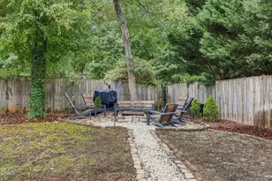 2117 Treverton Pl, Raleigh, NC 27609 - Photo 47