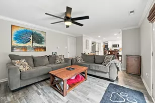 2117 Treverton Pl, Raleigh, NC 27609 - Photo 23