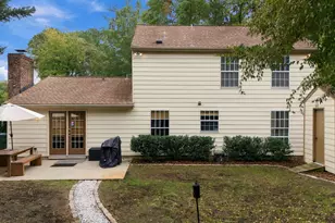 2117 Treverton Pl, Raleigh, NC 27609 - Photo 41