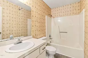 816 Evergreen Rd, Rocky Mount, NC 27803 - Photo 11