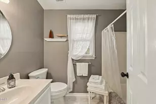 209 Rosehaven Dr, Raleigh, NC 27609 - Photo 13