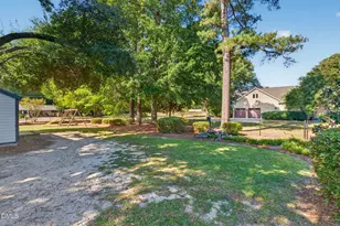 410 S General Lee Ave, Dunn, NC 28334 - Photo 35
