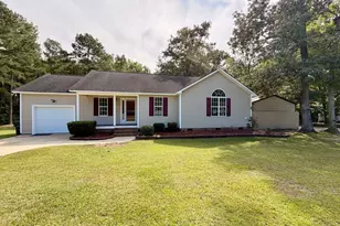 536 Madison Ave, Princeton, NC 27569 - Photo 5