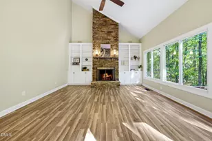 204 Woodleaf Dr, Chapel Hill, NC 27516 - Photo 19
