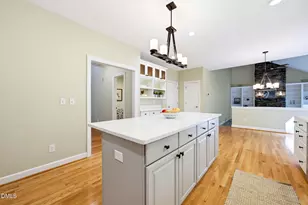 204 Woodleaf Dr, Chapel Hill, NC 27516 - Photo 11