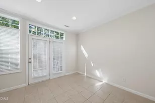 6829 Middleboro Dr, Raleigh, NC 27612 - Photo 11