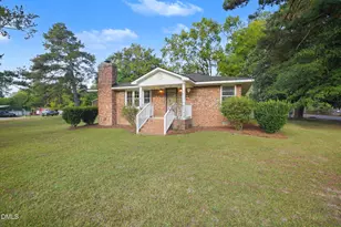 211 Burton Ave, Dunn, NC 28334 - Photo 15