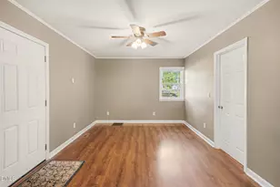 211 Burton Ave, Dunn, NC 28334 - Photo 27
