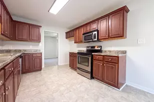 123 Gatwick Ct, Clayton, NC 27520 - Photo 5