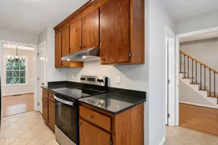2860 Wycliff Rd, Raleigh, NC 27607 - Photo 15