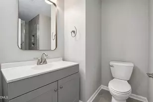 2860 Wycliff Rd, Raleigh, NC 27607 - Photo 21