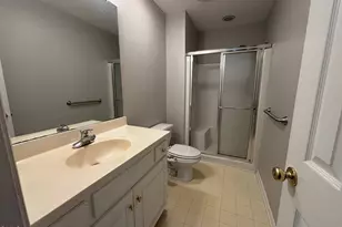 1630 Oxford Rd, Henderson, NC 27536 - Photo 11