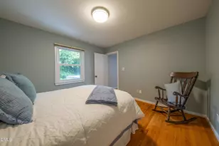 110 Lorilane Dr, Carrboro, NC 27510 - Photo 17