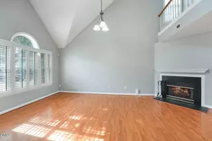 1704 Crag Burn Ln, Raleigh, NC 27604 - Photo 5