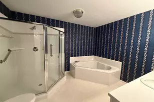 8200 Hempshire Pl, Raleigh, NC 27613 - Photo 21