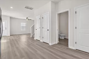 38 Seville Wy, Clayton, NC 27520 - Photo 15