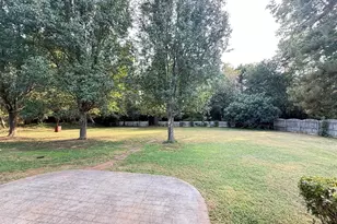 1000 Oak Creek Rd, Raleigh, NC 27615 - Photo 11