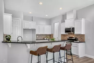 1748 Laurel Park Pl, Cary, NC 27511 - Photo 3