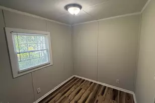 403 Horner St, Henderson, NC 27536 - Photo 9