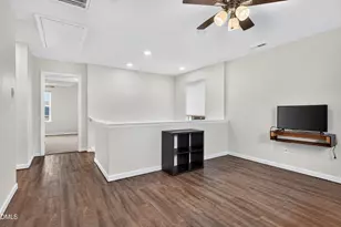 206 Yadkin St, Clayton, NC 27520 - Photo 9