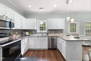 214 Bridgepath Dr, Cary, NC 27513 - Photo 11