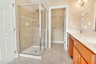 9557 Brookchase Dr, Raleigh, NC 27617 - Photo 19