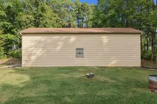 3911 Holder Rd, Durham, NC 27703 - Photo 5