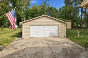 3911 Holder Rd, Durham, NC 27703 - Photo 17