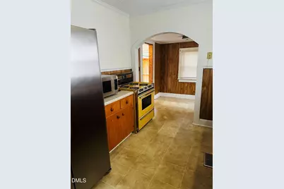 111 W Summit Avenue, Burlington, NC 27215 - Photo 15