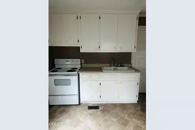 111 W Summit Avenue, Burlington, NC 27215 - Photo 25