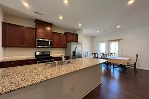 1046 Salt Glaze Ln, Cary, NC 27519 - Photo 7