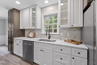 5413 Chasscot Court, Raleigh, NC 27606 - Photo 5
