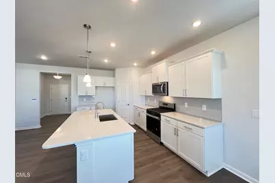 1312 Hollyview Avenue, Durham, NC 27703 - Photo 3