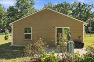 128 Somerset Dr, Roxboro, NC 27573 - Photo 33