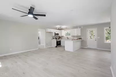 8 Bair Circle, Durham, NC 27704 - Photo 9