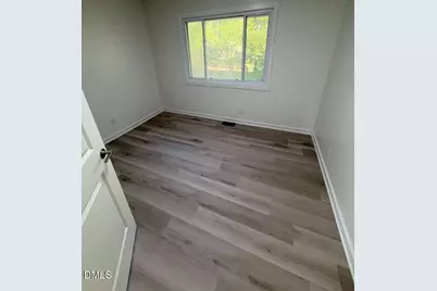 208 S Saint John Street, Burlington, NC 27217 - Photo 19