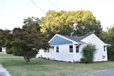 208 S Saint John Street, Burlington, NC 27217 - Photo 3