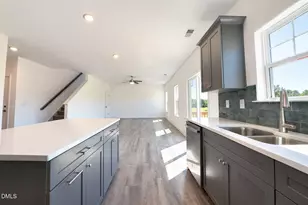 6816 Steeplegate Dr, Burlington, NC 27215 - Photo 11