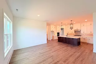 2416 Broomhall Ln, Raleigh, NC 27610 - Photo 5