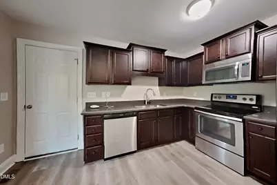 282 Oxfordshire Drive, Fuquay Varina, NC 27526 - Photo 5