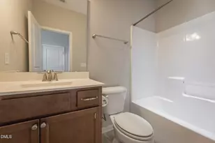 1035 Diamond Dove Ln, Apex, NC 27502 - Photo 15