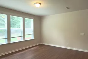 2059 Travern Dr, Raleigh, NC 27603 - Photo 9