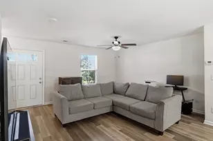 234 Fieldspar Ln, Clayton, NC 27520 - Photo 5
