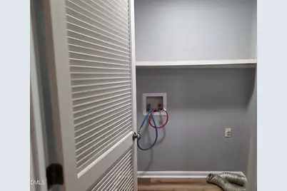 902 W Chatham Street, Cary, NC 27511 - Photo 5