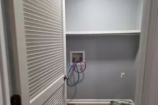 902 W Chatham St, Cary, NC 27511 - Photo 5