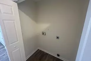 607 W Anderson St, Selma, NC 27576 - Photo 7