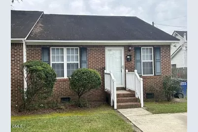 607 W Anderson Street, Selma, NC 27576 - Photo 1