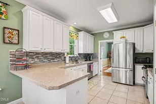 8725 Paddle Wheel Dr, Raleigh, NC 27615 - Photo 3